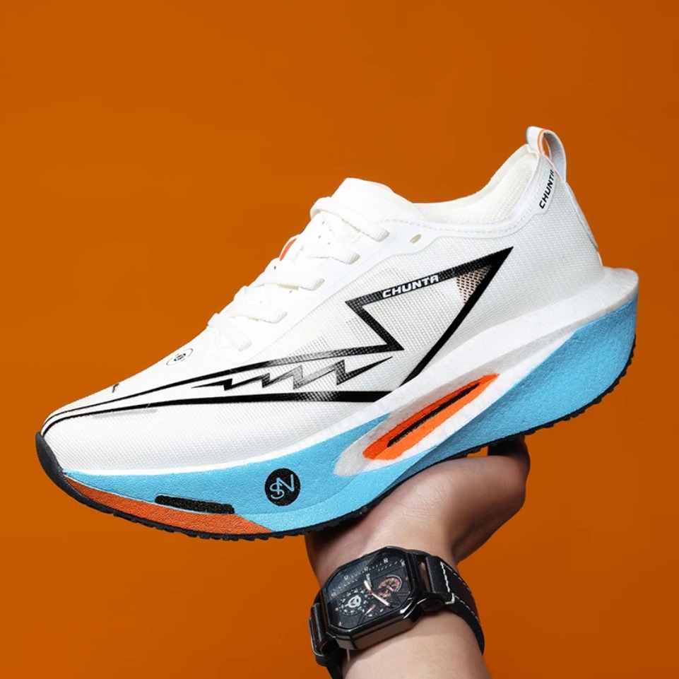 Running Shoes Speciality Carbo - đánh giá và giá Running Shoe Carbon