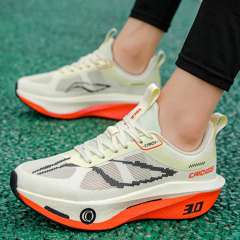 Running Shoes Carbon Board Spe - đánh giá và giá Running Shoe Carbon